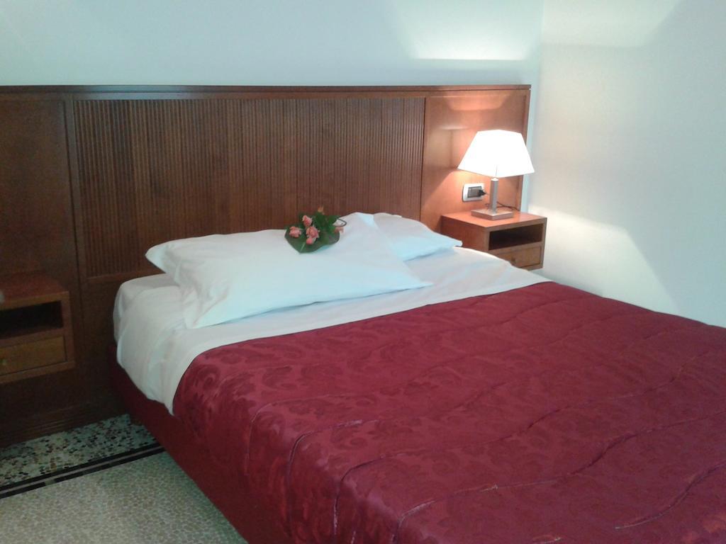 Hotel Nappo San Marzano sul Sarno Kamer foto