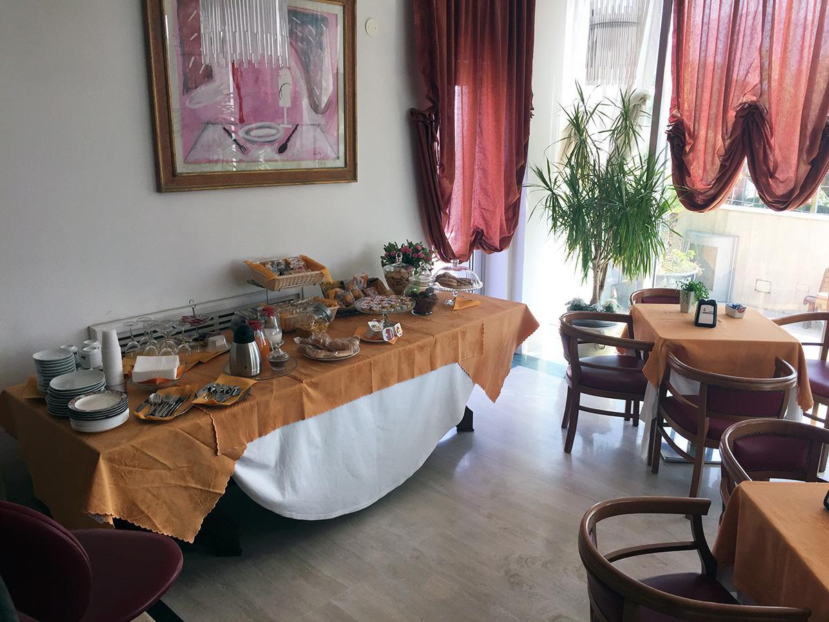 Hotel Nappo San Marzano sul Sarno Buitenkant foto