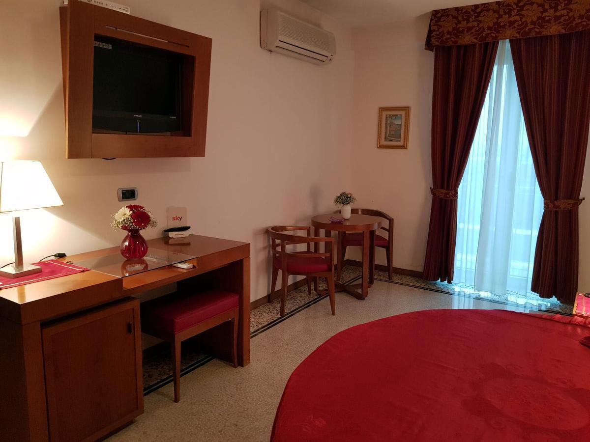 Hotel Nappo San Marzano sul Sarno Buitenkant foto