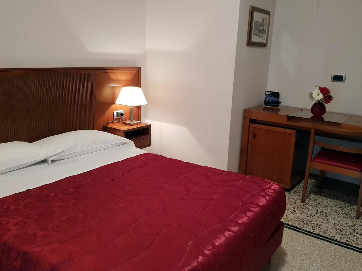 Hotel Nappo San Marzano sul Sarno Buitenkant foto